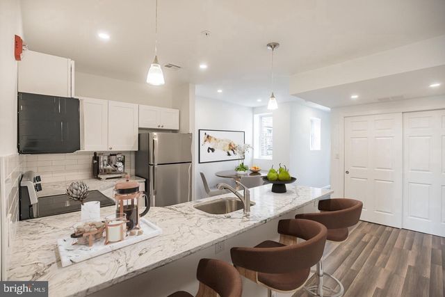 2630 RIDGE AVE, Philadelphia, PA 19121