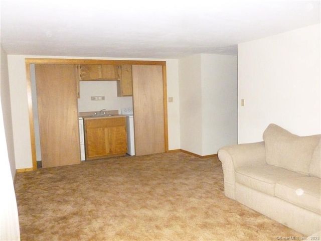 197 Lee Farm Drive, Southbury, CT 06488