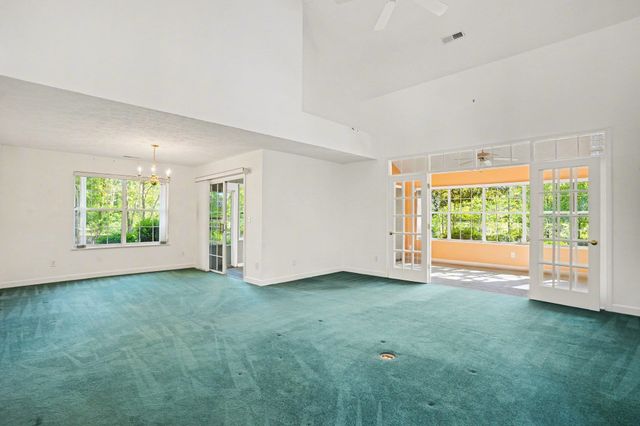 9374 Pinckney Ln., Murrells Inlet, SC 29576