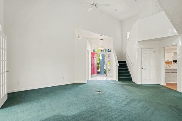 9374 Pinckney Ln., Murrells Inlet, SC 29576