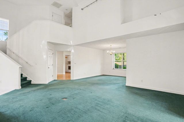 9374 Pinckney Ln., Murrells Inlet, SC 29576