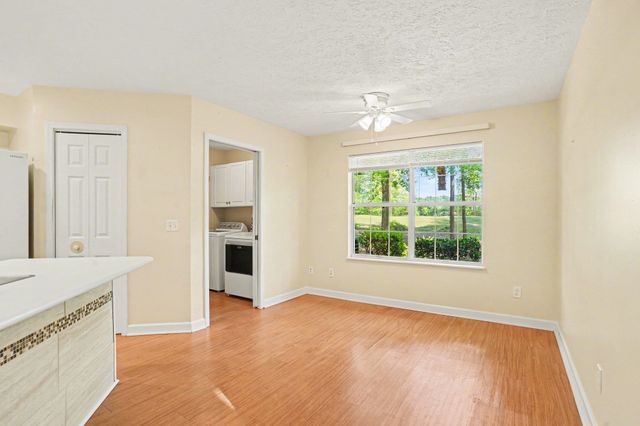 9374 Pinckney Ln., Murrells Inlet, SC 29576