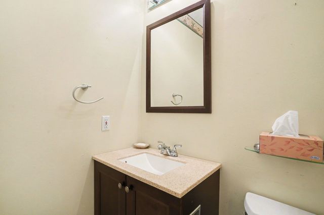 9374 Pinckney Ln., Murrells Inlet, SC 29576