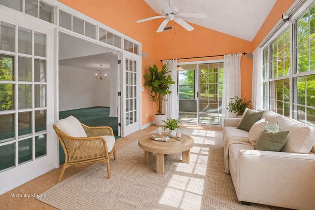 9374 Pinckney Ln., Murrells Inlet, SC 29576