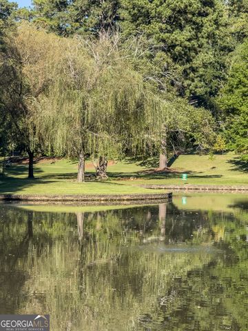 273 Peachtree Way NE, Atlanta, GA 30305