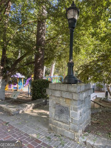 273 Peachtree Way NE, Atlanta, GA 30305