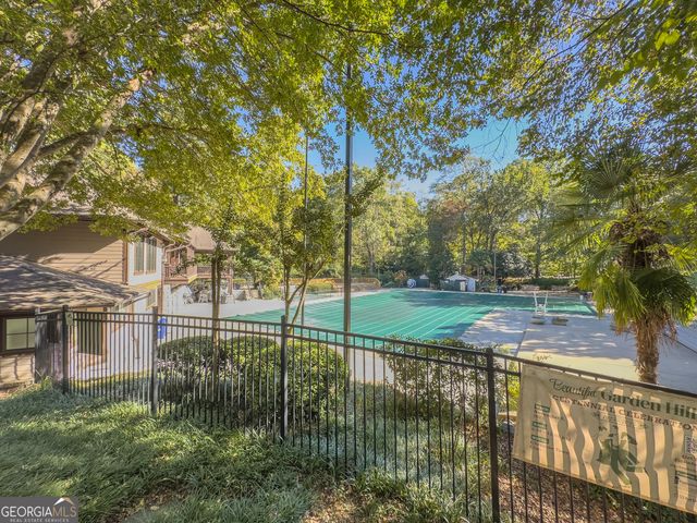 273 Peachtree Way NE, Atlanta, GA 30305