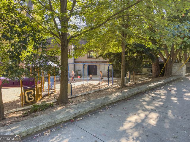 273 Peachtree Way NE, Atlanta, GA 30305