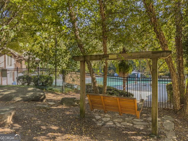 273 Peachtree Way NE, Atlanta, GA 30305