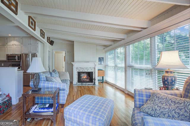 273 Peachtree Way NE, Atlanta, GA 30305