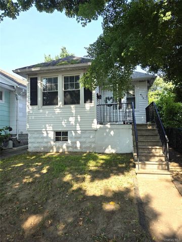416 Minnieford Avenue, Bronx, NY 10464