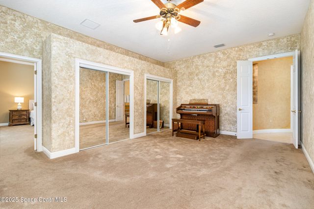 207 Brightwater Drive SE, Palm Bay, FL 32909