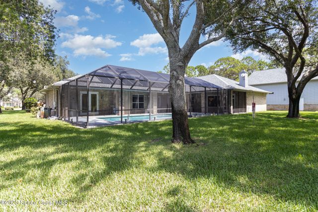 207 Brightwater Drive SE, Palm Bay, FL 32909