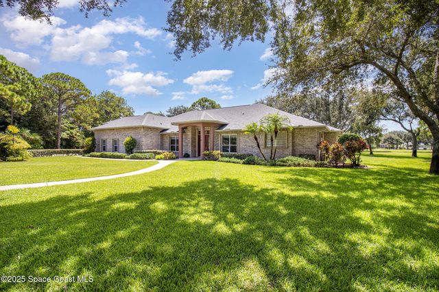 207 Brightwater Drive SE, Palm Bay, FL 32909