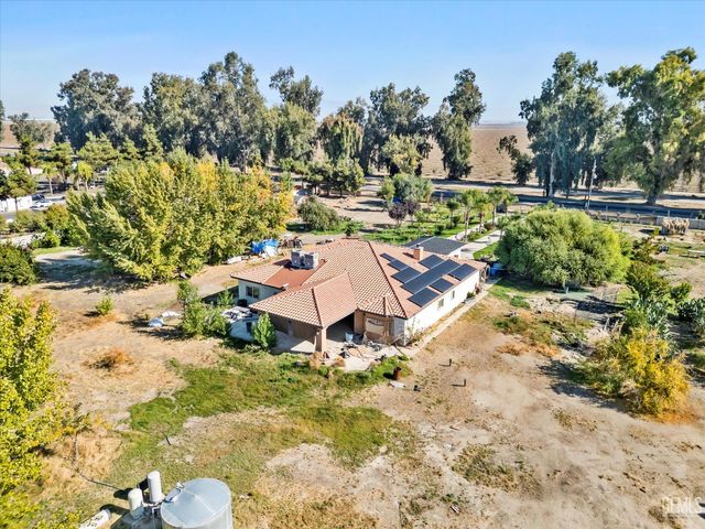 18005 S Union Avenue, Bakersfield, CA 93307