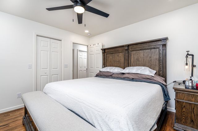 1812 Cherokee Dr, Columbia, TN 38401