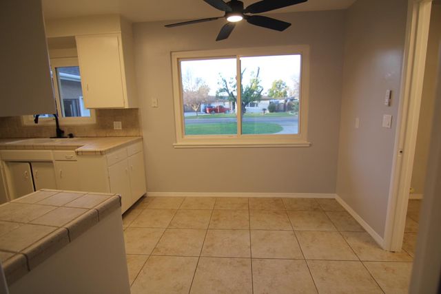 567 E Keats Avenue, Fresno, CA 93710