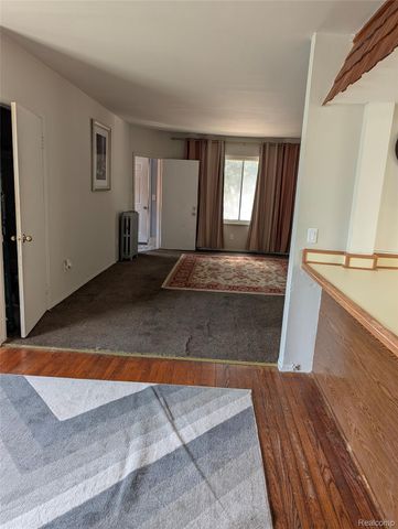 4618 Chatsworth Street, Detroit, MI 48224