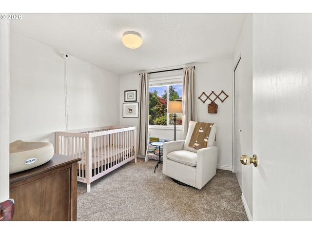 15118 Sw KENTON Dr, Portland, OR 97224