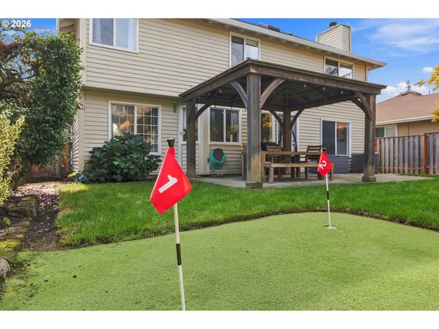 15118 Sw KENTON Dr, Portland, OR 97224