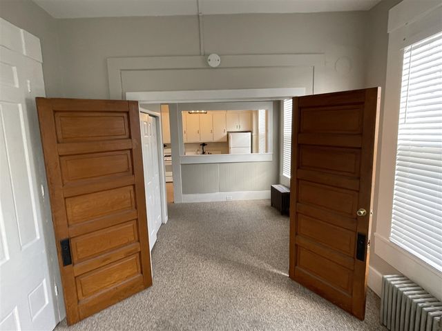 830 W Main Street, Kalamazoo, MI 49006