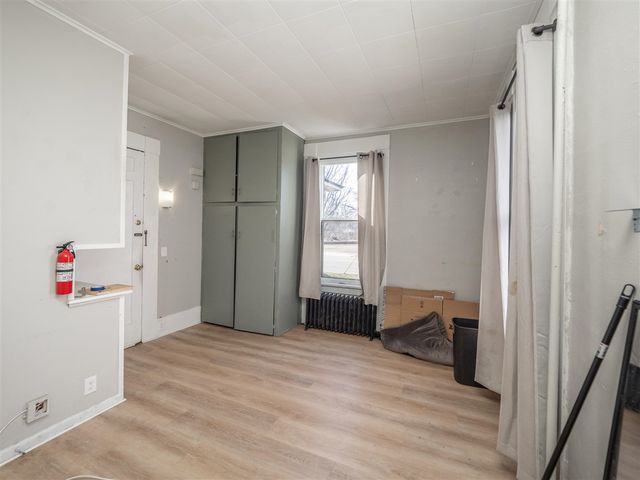 830 W Main Street, Kalamazoo, MI 49006