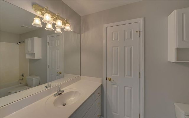 2092 Bakers Mill Road, Dacula, GA 30019