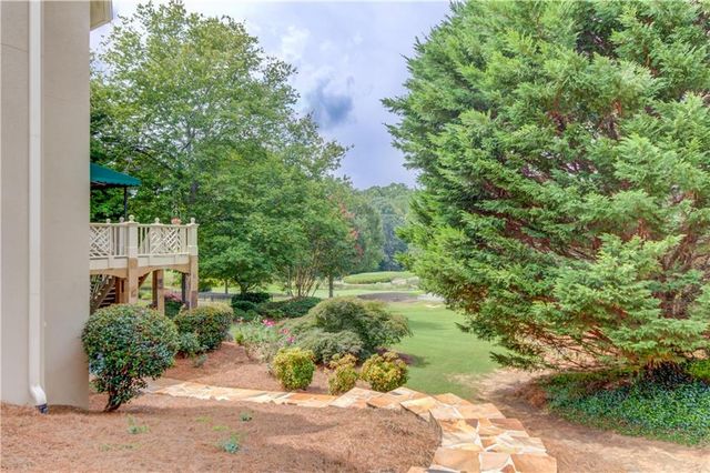 2092 Bakers Mill Road, Dacula, GA 30019