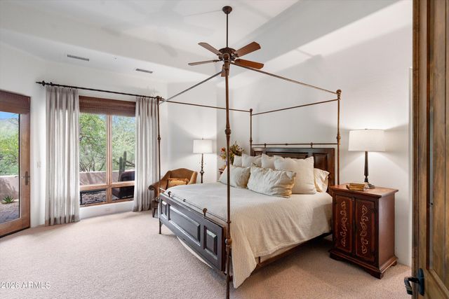 7373 E CLUBHOUSE Drive 17, Scottsdale, AZ 85266