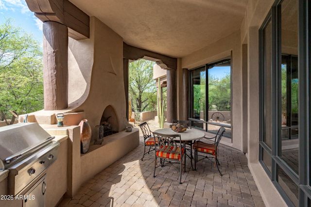 7373 E CLUBHOUSE Drive 17, Scottsdale, AZ 85266