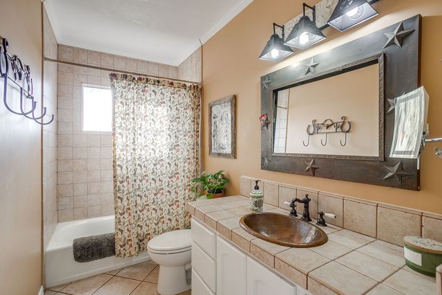 205 W Ridge Road, Weatherford, TX 76086