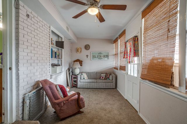 205 W Ridge Road, Weatherford, TX 76086