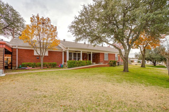 205 W Ridge Road, Weatherford, TX 76086