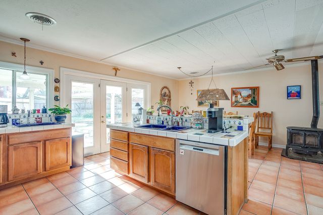 205 W Ridge Road, Weatherford, TX 76086