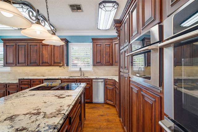 1802 Sager RD, Rockdale, TX 76567
