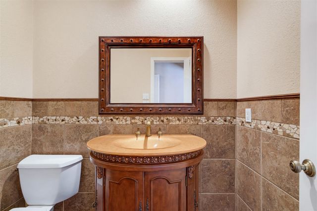 1802 Sager RD, Rockdale, TX 76567