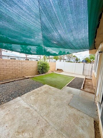 209 Avenida San Miguel, Perris, CA 92571