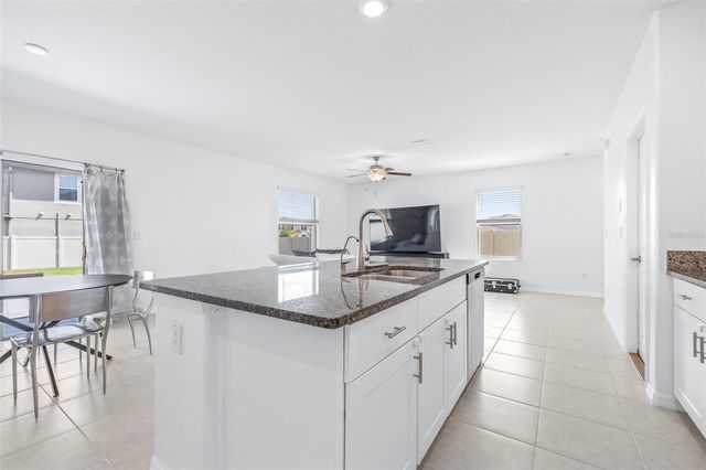 31366 BARREL WAVE WAY, Wesley Chapel, FL 33545
