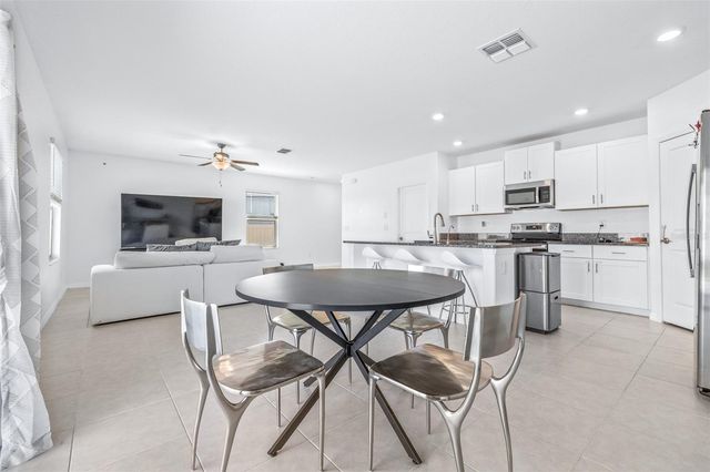 31366 BARREL WAVE WAY, Wesley Chapel, FL 33545