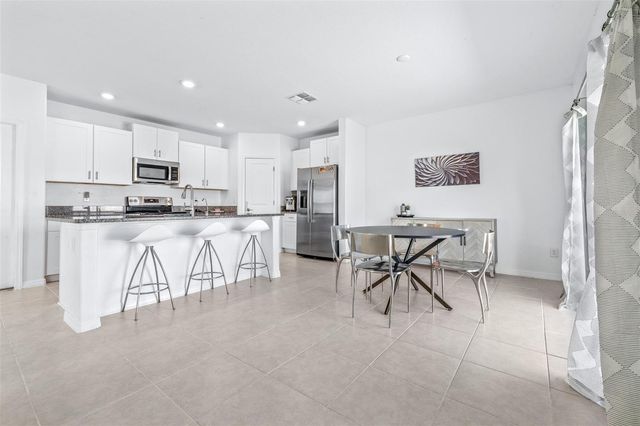 31366 BARREL WAVE WAY, Wesley Chapel, FL 33545