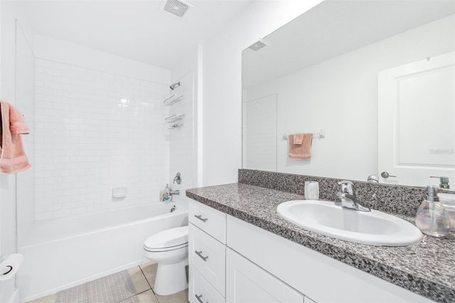 31366 BARREL WAVE WAY, Wesley Chapel, FL 33545