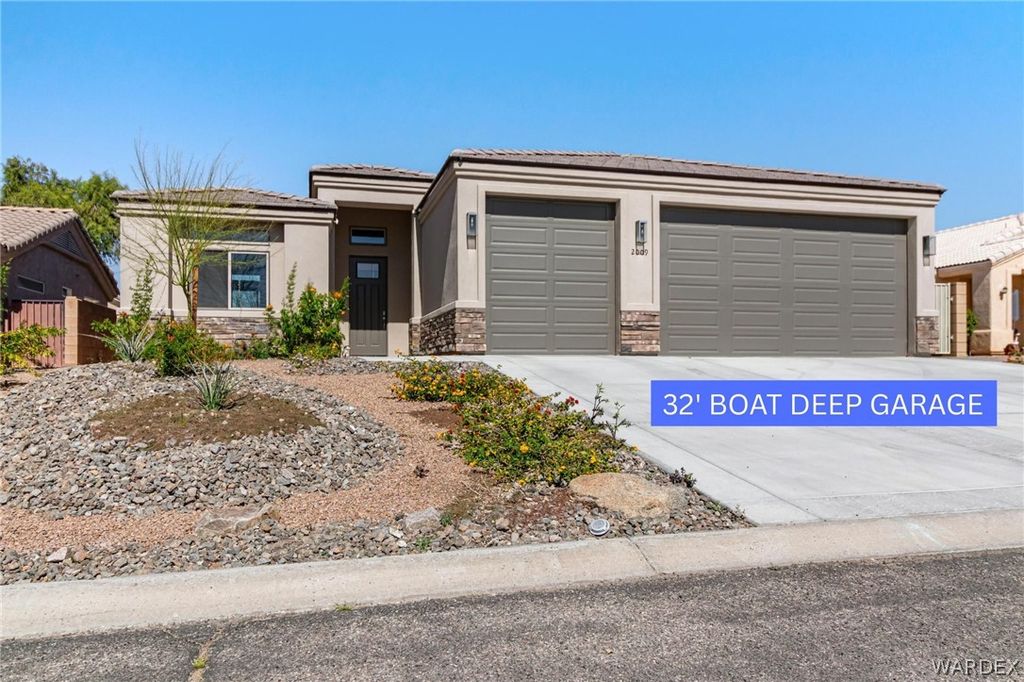 2009 E Crystal Down, Fort Mohave, AZ 86426