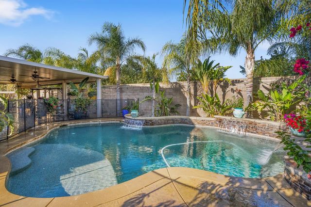 2908 Westport Cir, Oakdale, CA 95361