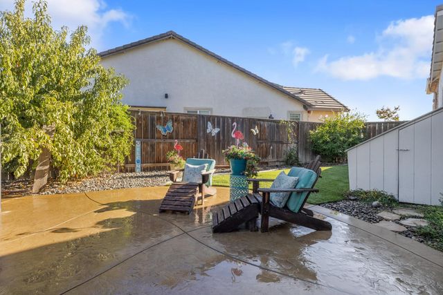 2908 Westport Cir, Oakdale, CA 95361