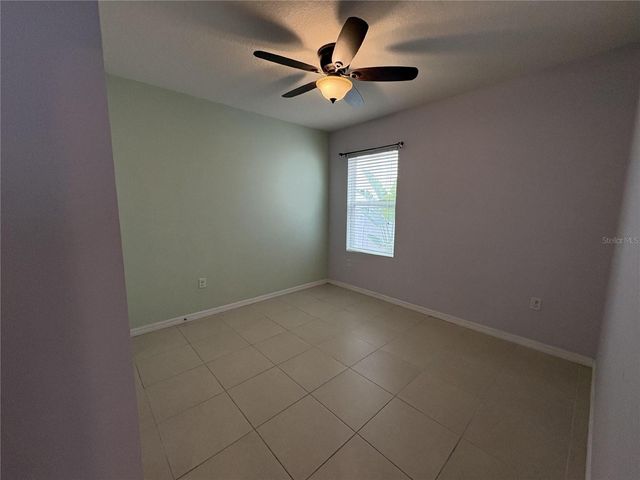 8216 BILSTON VILLAGE LANE, Gibsonton, FL 33534