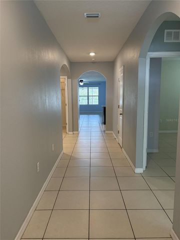 8216 BILSTON VILLAGE LANE, Gibsonton, FL 33534