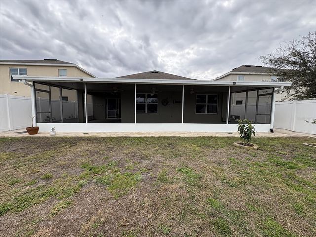 8216 BILSTON VILLAGE LANE, Gibsonton, FL 33534