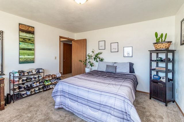 115 WILLIAM COURT, Hortonville, WI 54944