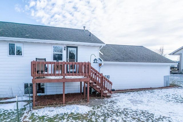 115 WILLIAM COURT, Hortonville, WI 54944