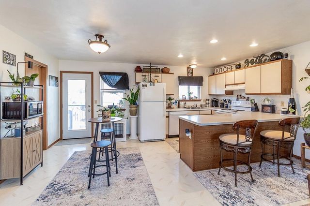 115 WILLIAM COURT, Hortonville, WI 54944